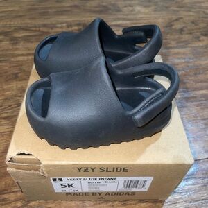Adidas Yeezy Slide Onyx HQ4118 Infants Size 5K